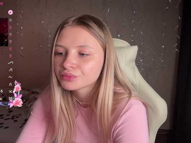 VictoriaMist's BongaCams show and profile