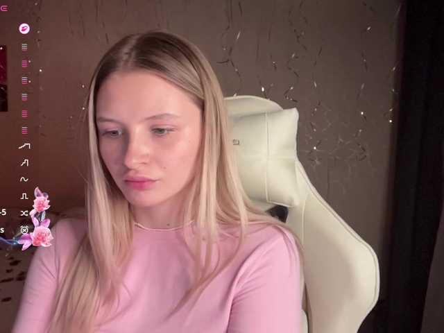 VictoriaMist's BongaCams show and profile