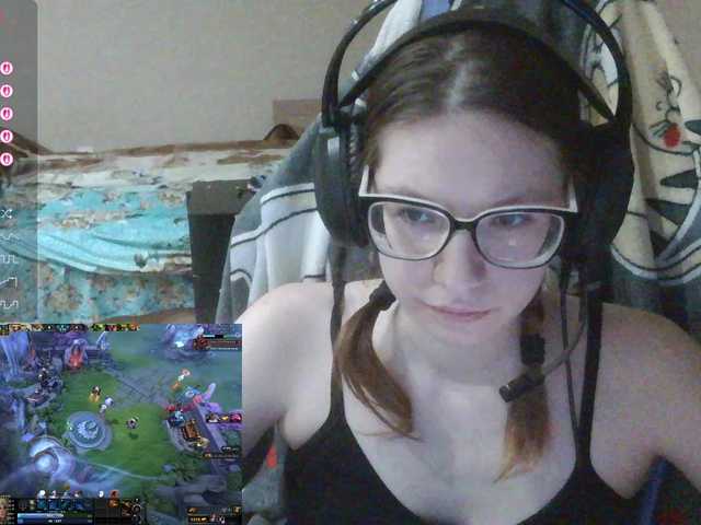 KittyMiracle's BongaCams show and profile