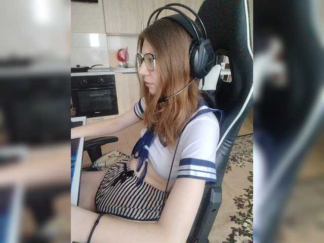 KittyMiracle's BongaCams show and profile