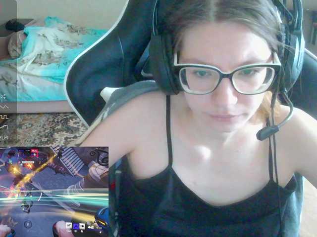 KittyMiracle's BongaCams show and profile