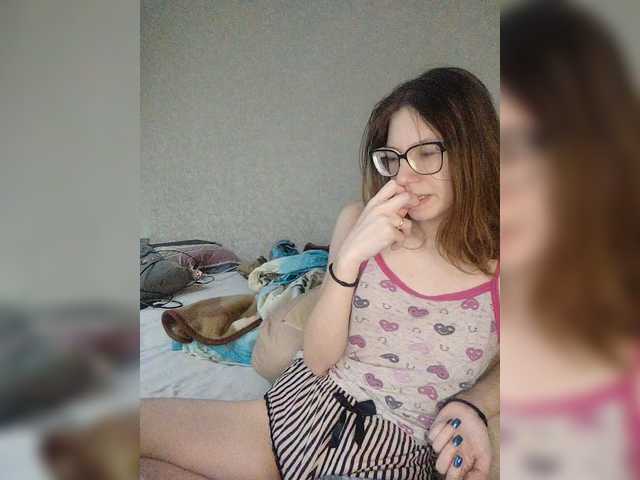 KittyMiracle live cam