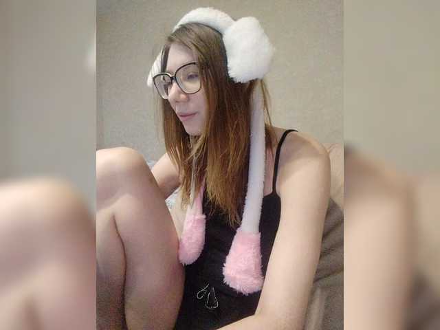 KittyMiracle's BongaCams show and profile