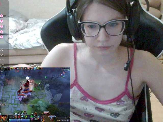 KittyMiracle's BongaCams show and profile