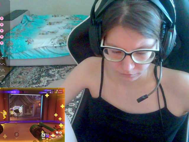 KittyMiracle's BongaCams show and profile