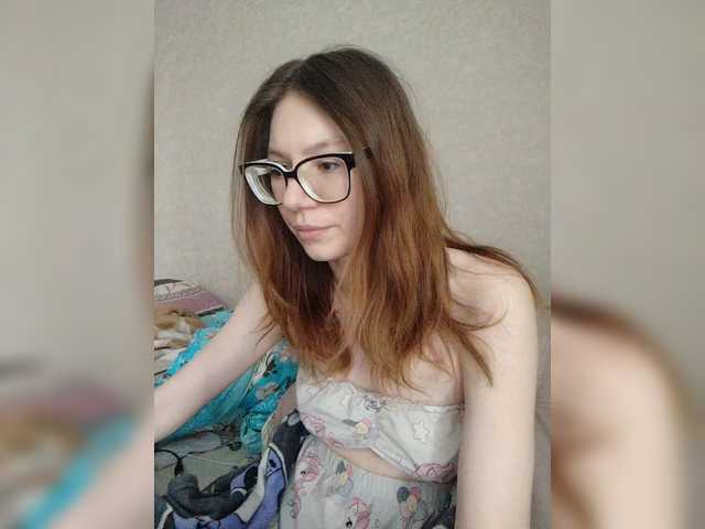 KittyMiracle's BongaCams show and profile