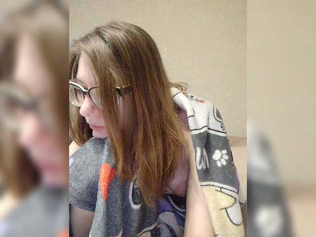 KittyMiracle's BongaCams show and profile