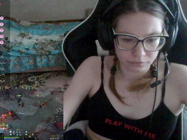 KittyMiracle's BongaCams show and profile