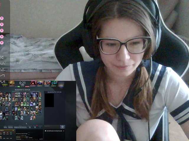 KittyMiracle's BongaCams show and profile