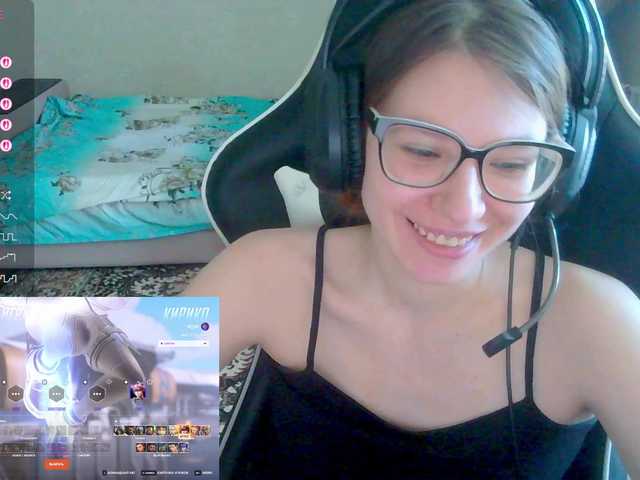 KittyMiracle's BongaCams show and profile