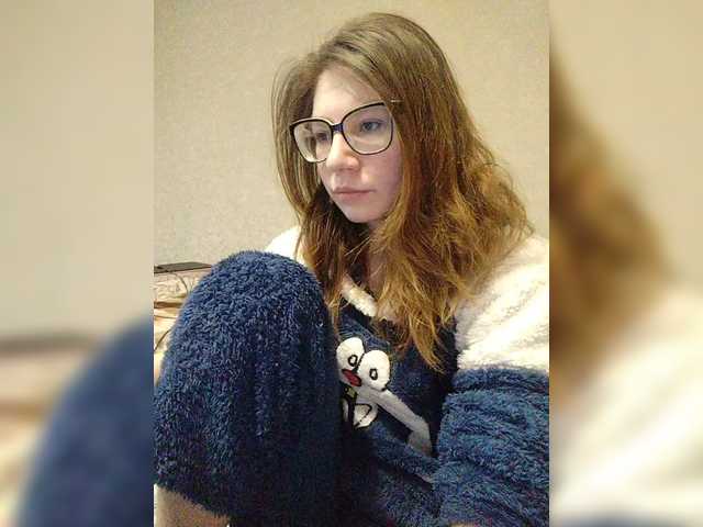 KittyMiracle's BongaCams show and profile