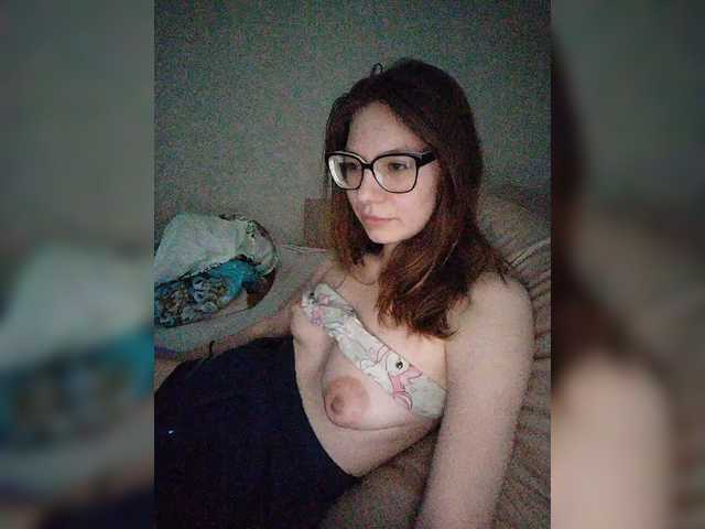 KittyMiracle's BongaCams show and profile