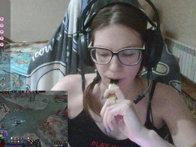 KittyMiracle's BongaCams show and profile