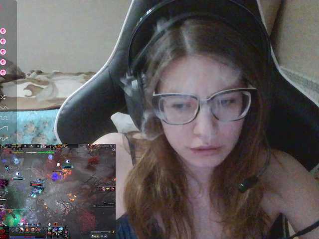 KittyMiracle's BongaCams show and profile