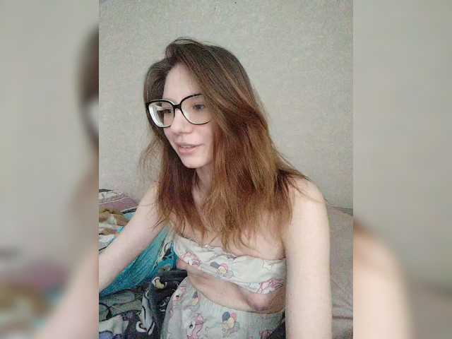 KittyMiracle's BongaCams show and profile