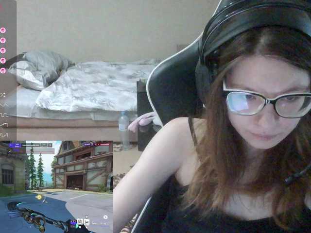 KittyMiracle's BongaCams show and profile