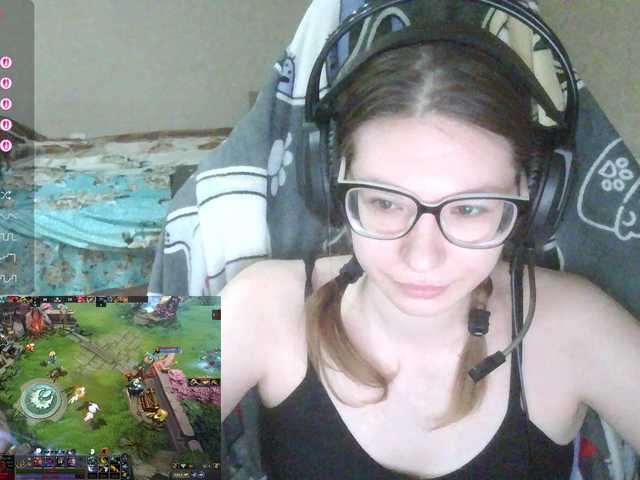 KittyMiracle's BongaCams show and profile