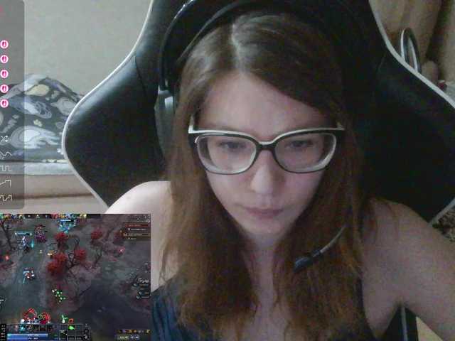 KittyMiracle's BongaCams show and profile