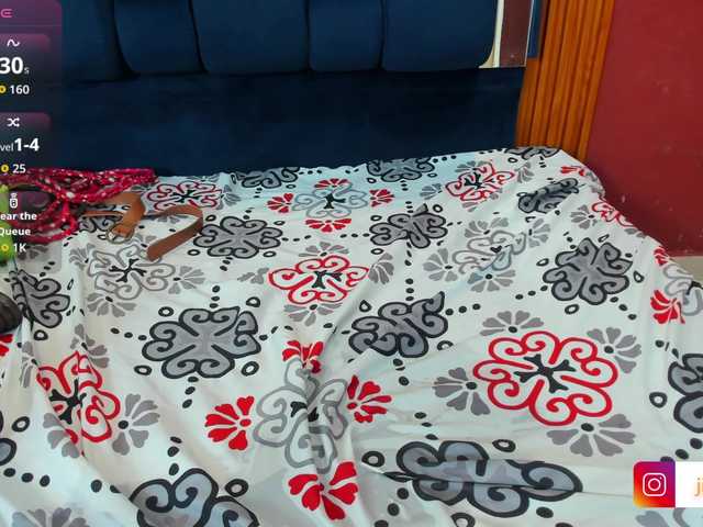 Jisooluv's BongaCams show and profile