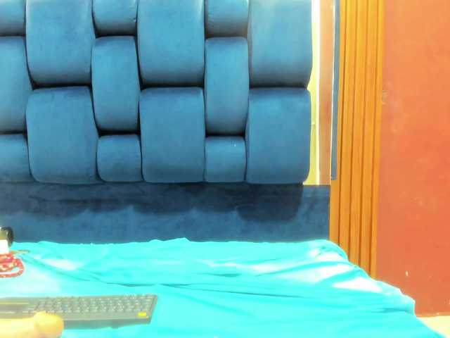 Jisooluv's BongaCams show and profile