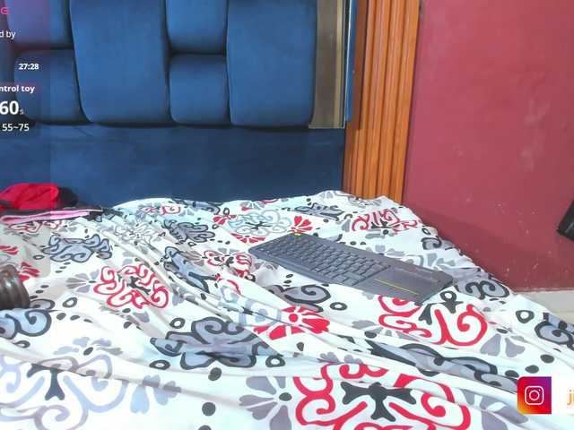 Jisooluv's BongaCams show and profile