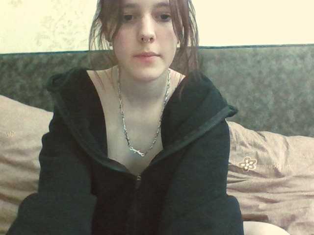 x-fraze – webcam model profile photo