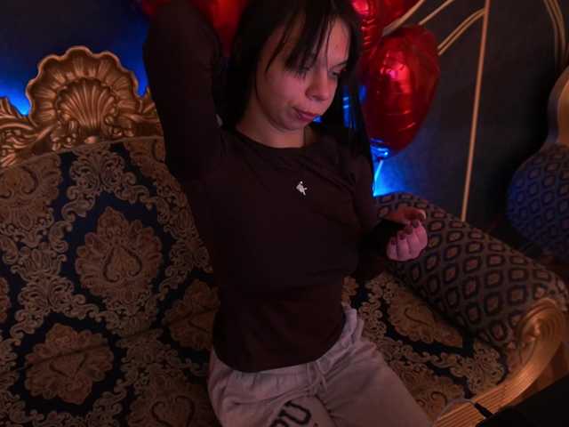 CalistaNoir's BongaCams show and profile