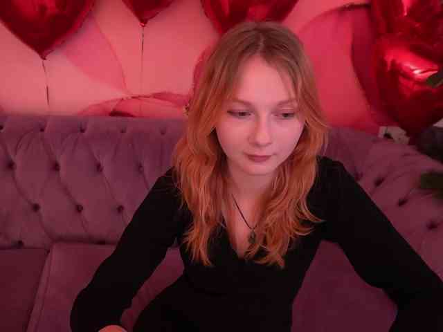 LilyGinger webcam