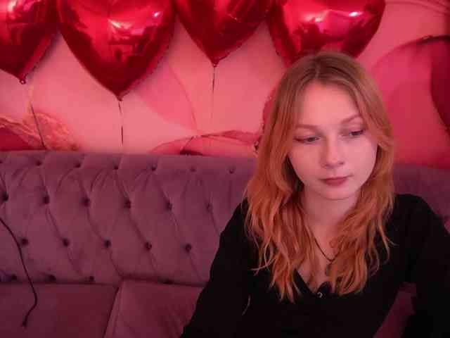 LilyGinger webcam