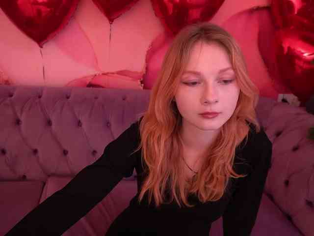 LilyGinger webcam