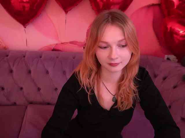 LilyGinger webcam