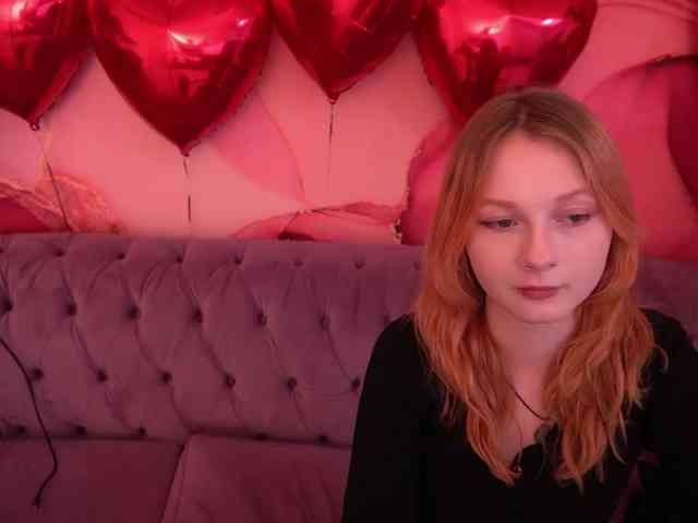 LilyGinger webcam