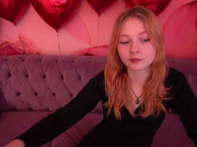 LilyGinger webcam