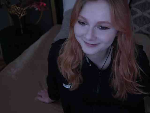 LilyGinger webcam