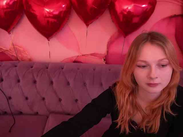 LilyGinger webcam