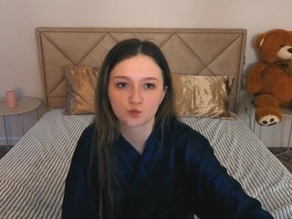 CyrenaLuxe Porn Show