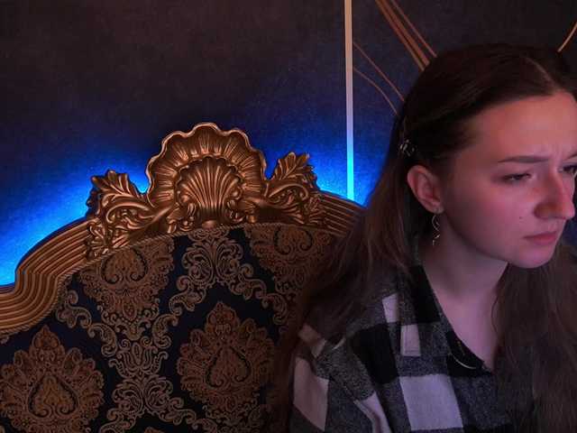 CyrenaLuxe's BongaCams show and profile