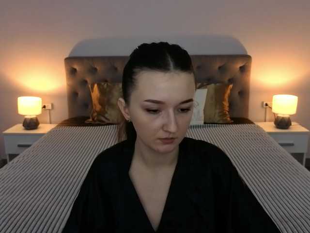 CyrenaLuxe's BongaCams show and profile