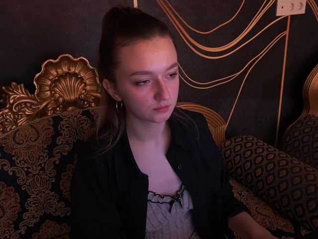 CyrenaLuxe's BongaCams show and profile