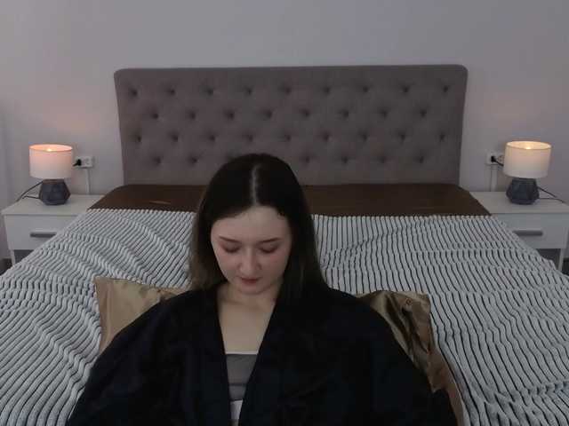 CyrenaLuxe's BongaCams show and profile