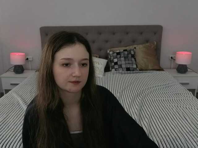 CyrenaLuxe's BongaCams show and profile