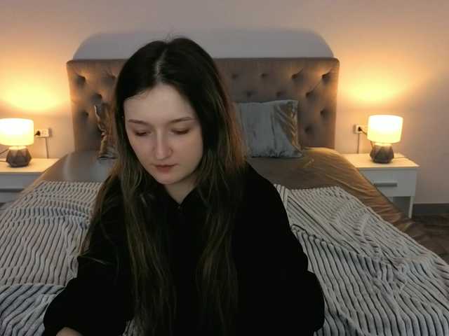 CyrenaLuxe's BongaCams show and profile