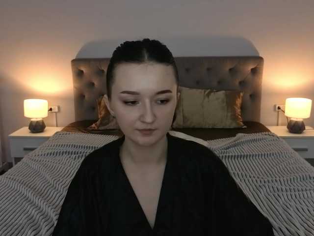 CyrenaLuxe's BongaCams show and profile