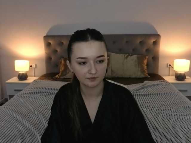 CyrenaLuxe's BongaCams show and profile