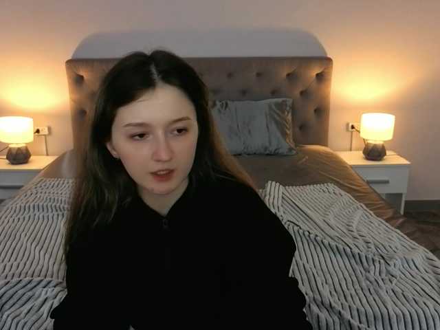 CyrenaLuxe's BongaCams show and profile