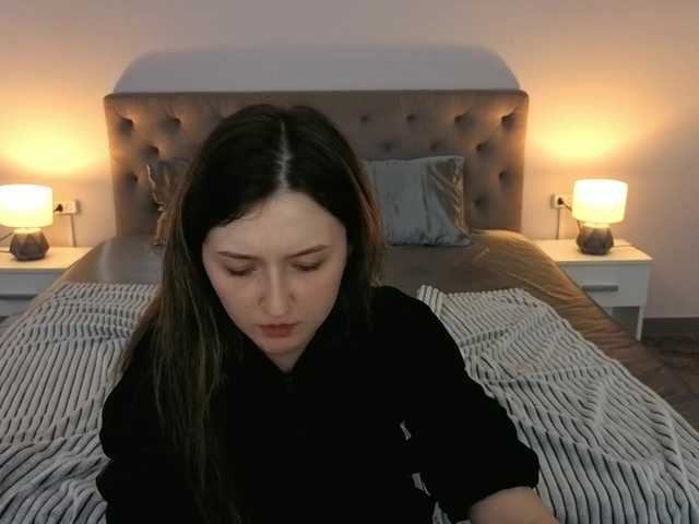 CyrenaLuxe's BongaCams show and profile