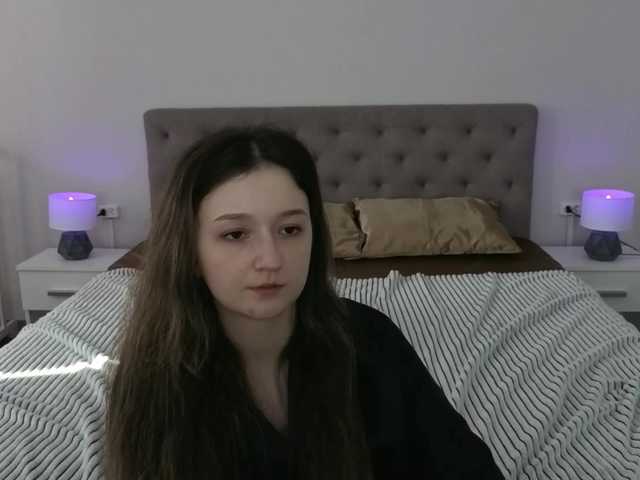 CyrenaLuxe's BongaCams show and profile