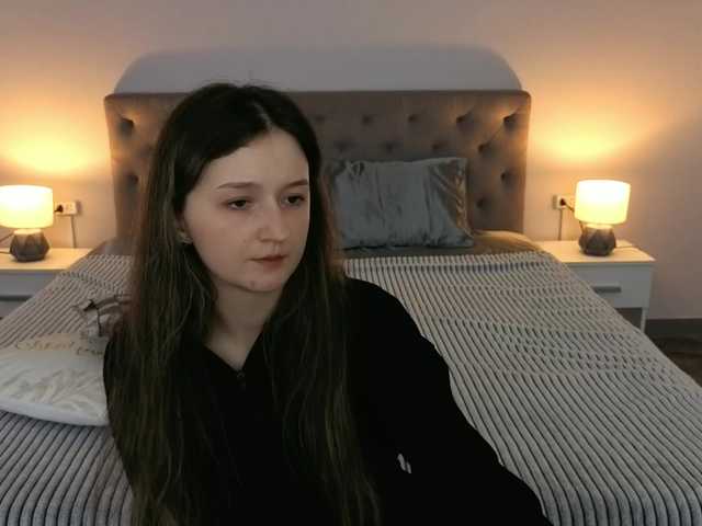 CyrenaLuxe's BongaCams show and profile