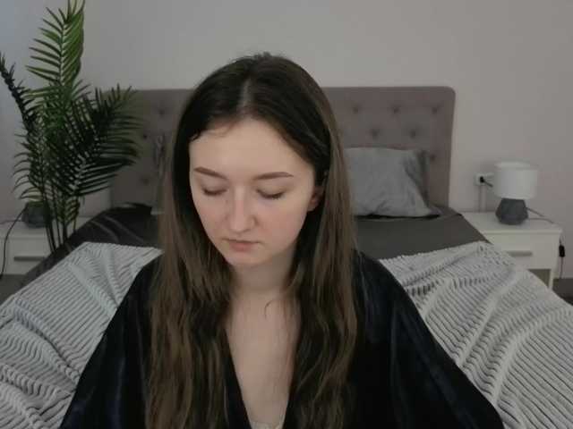 CyrenaLuxe's BongaCams show and profile