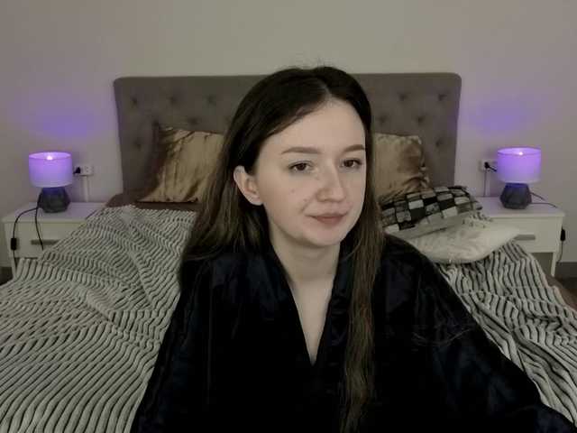CyrenaLuxe's BongaCams show and profile